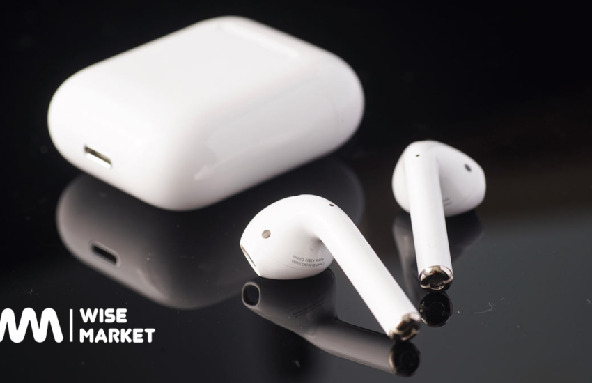 AirPods 2nd Gen With Charging Case